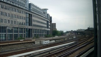 Langs jernbanen i Berlin