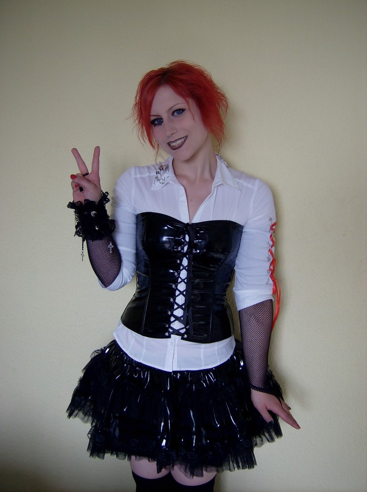 Simone prepped up til Dir En Grey