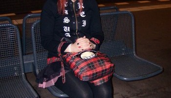 Simone, Visual Kei-style cute